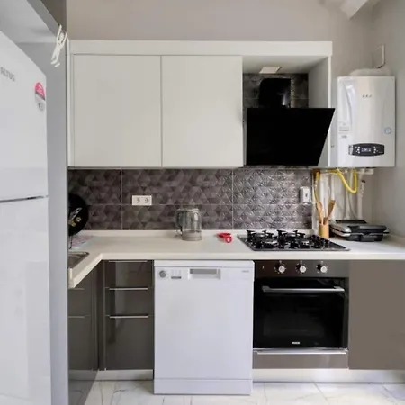 Lovely Cozy 3bd25bath Duplex Patio! #273 Apartamento Estambul